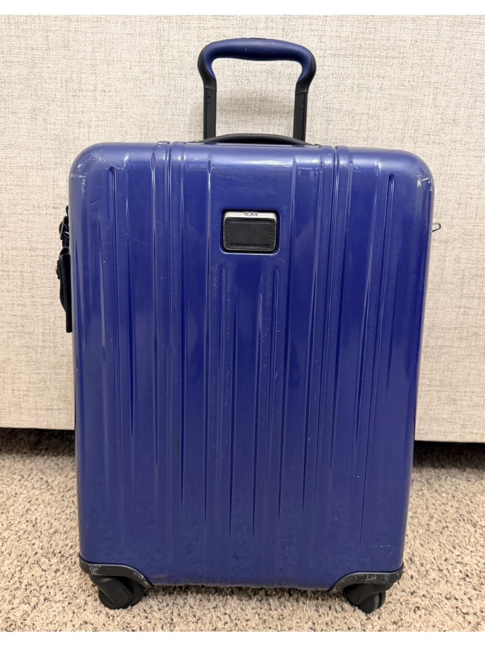 TUMI V3 Short Trip Expandable Spinner Luggage Suitcase